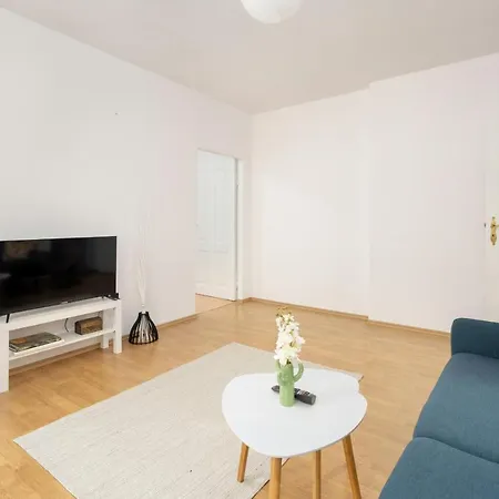 Διαμέρισμα Bright & Comfortable Garbary 35 Old Town By Renters