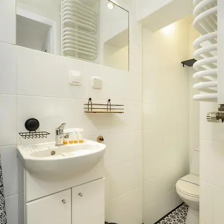 Bright & Comfortable Garbary 35 Old Town By Renters Διαμέρισμα *