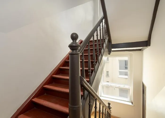 Bright & Comfortable Garbary 35 Old Town By Renters 公寓